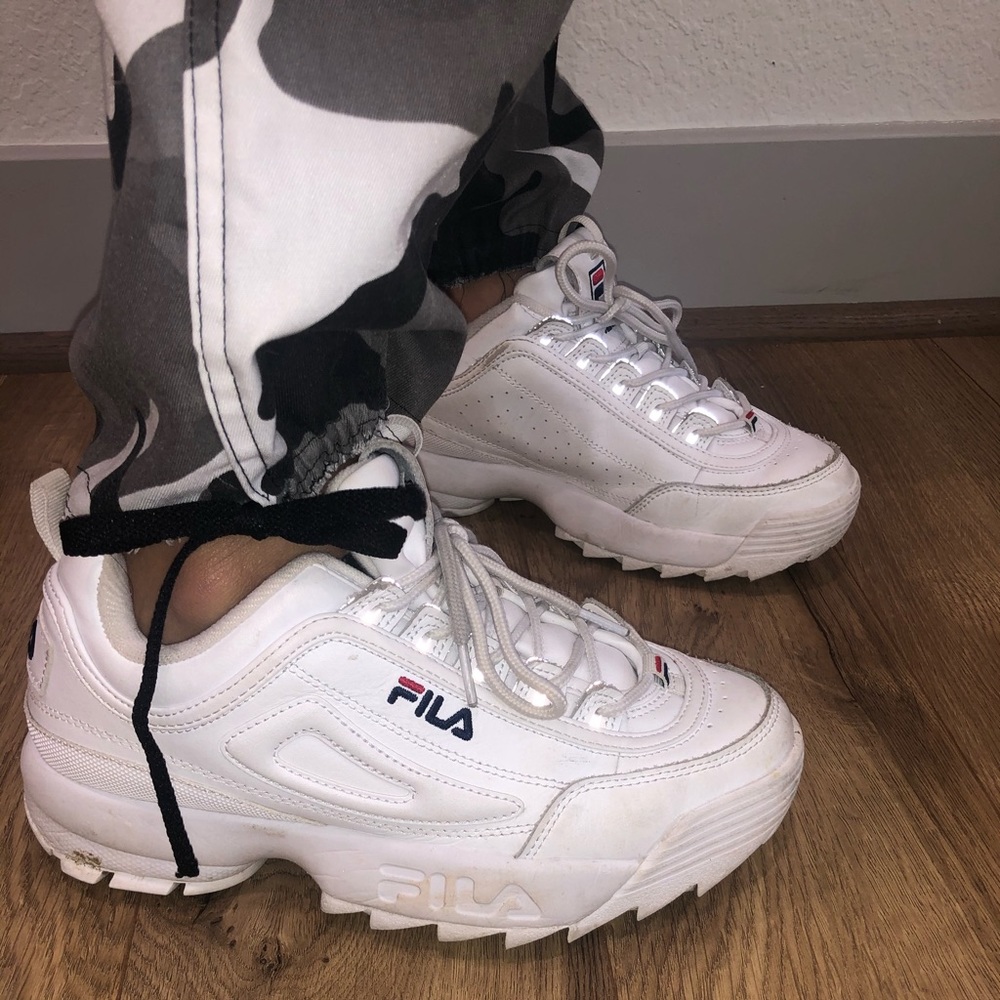 Filas - Picture 5 of 6